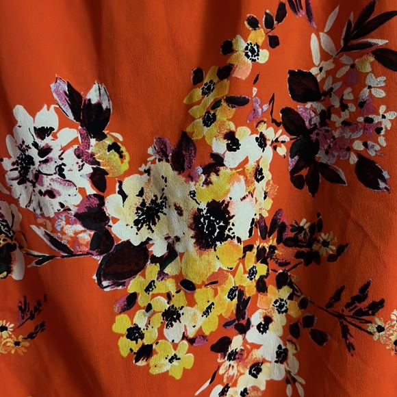 a new day sleeveless button down blouse
Size: Large
Color: Orange/Red - Picture 8 of 16